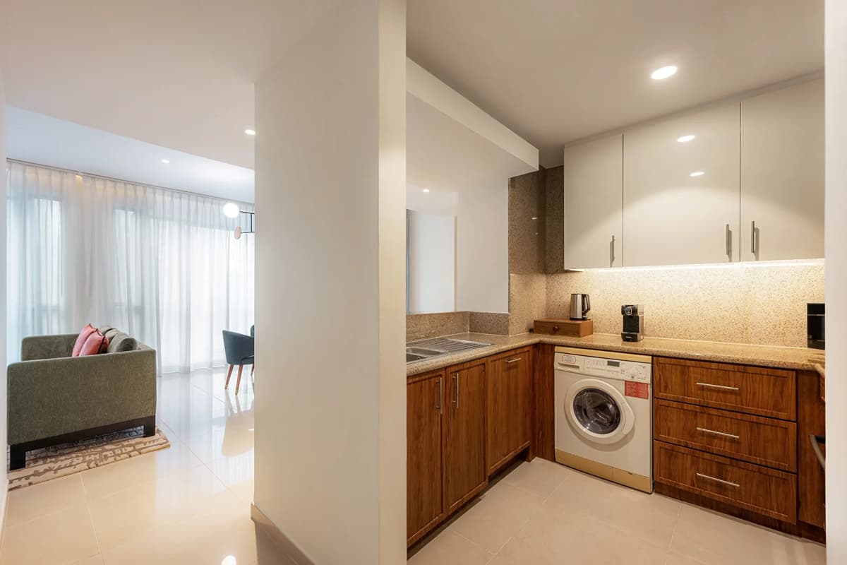 Chambre King Suite Balcon Piscine et vue sur la fontaine